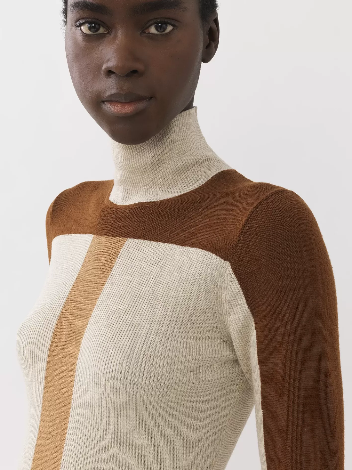 Online Chloé Fitted Turtleneck Jumper