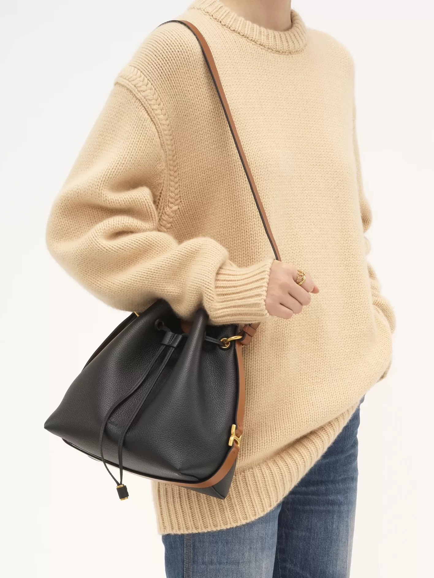 Online Chloé Marcie Bucket Bag